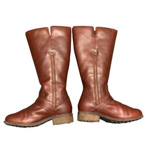 Ugg Dahlen Leather Riding Boots in Bourbon